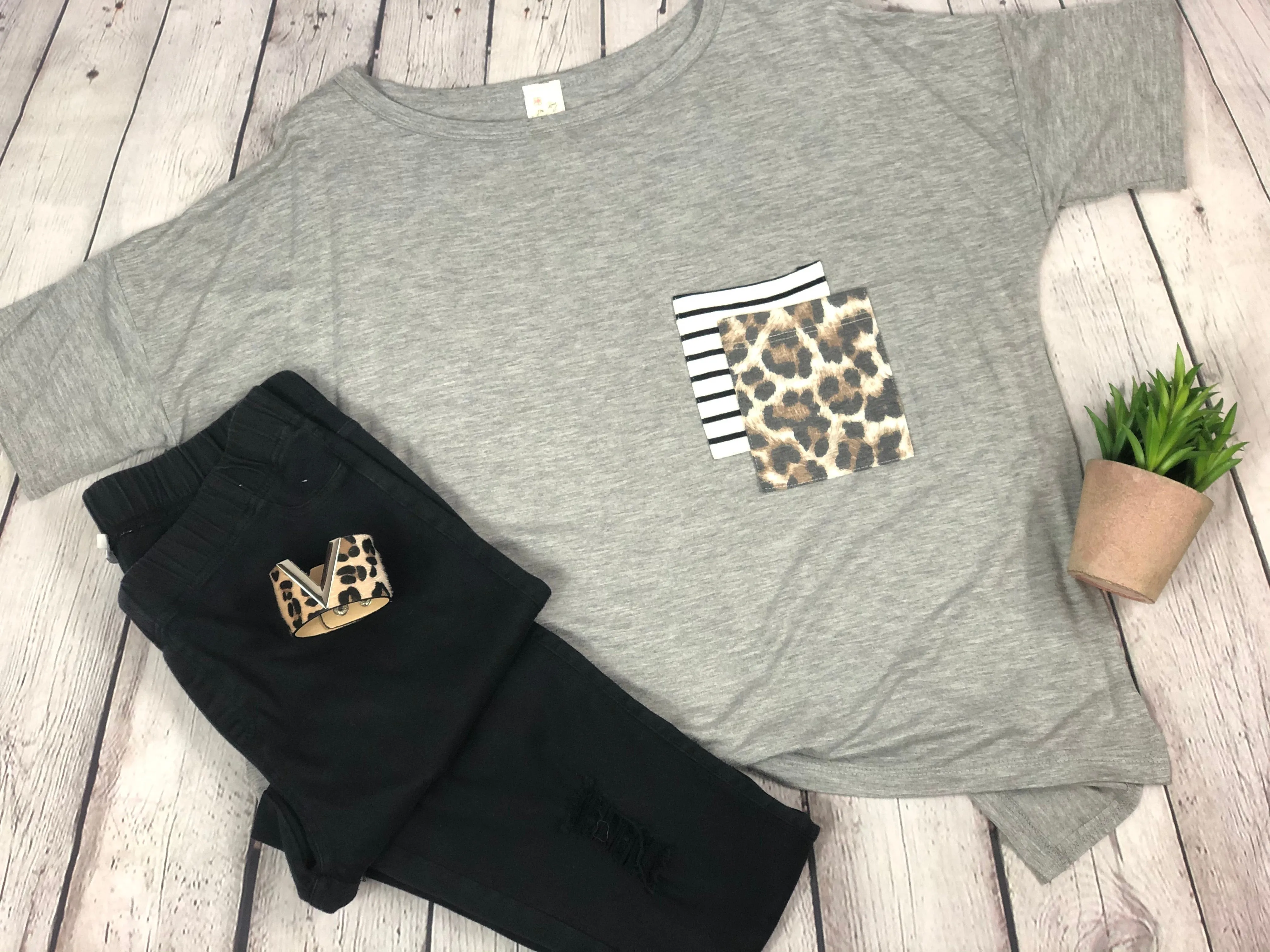 High Low Pocket Short Sleeve Shirt